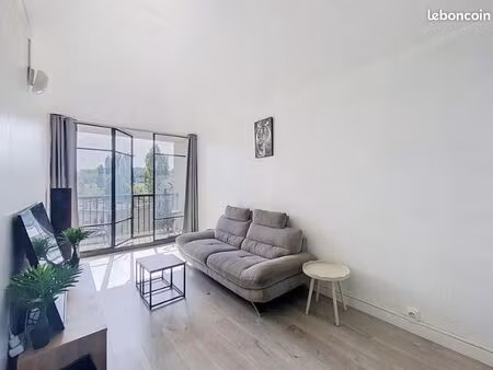 appartement 3 pièces 55 m²