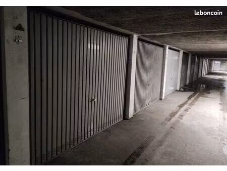 parking à louer