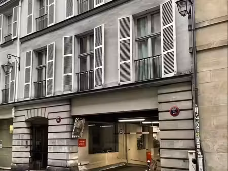 place de parking sécurisée – paris 3e – rue des haudriettes