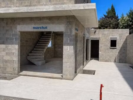 maison 140 m2 à finir - hors d'eau hors d'air