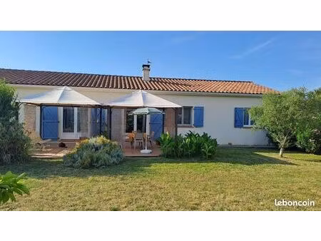 maison de plain-pied 114 m² sur terrain de 1200 m² - la tour-du-crieu