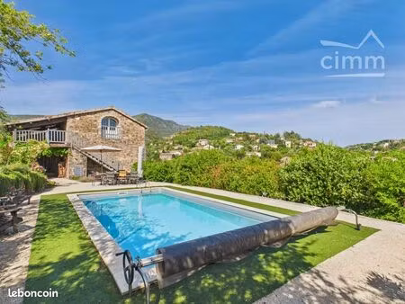 maison 5 pièces 170 m²