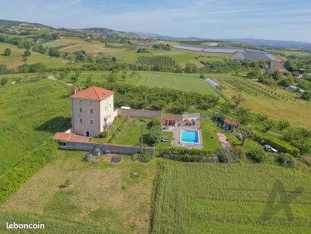 propriété 8 pièces 170 m²
