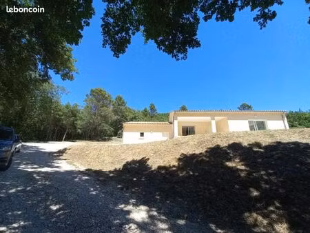 villa 4 pièces 109 m²