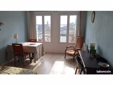 studio meublé