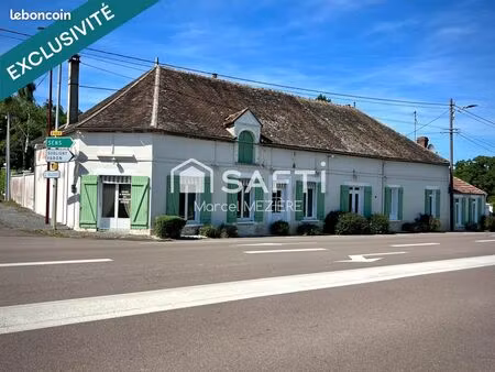 local 275 m² sens