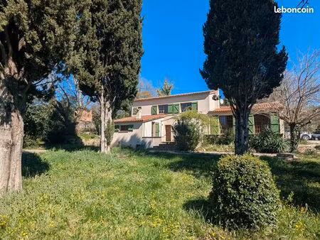 maison 6 pièces 130 m²