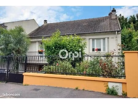 maison 4 pièces 80 m²