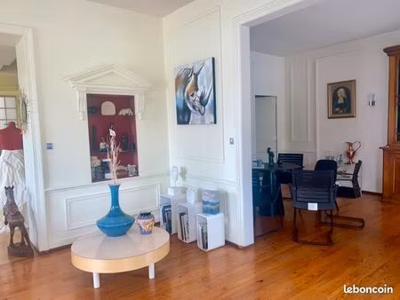 maison de caractère entièrement rénovée – propriété complète à vendre – proche frontière s