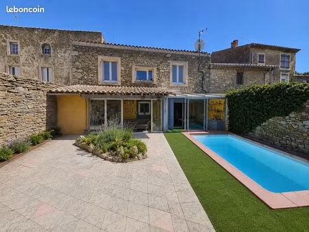 maison avec piscine