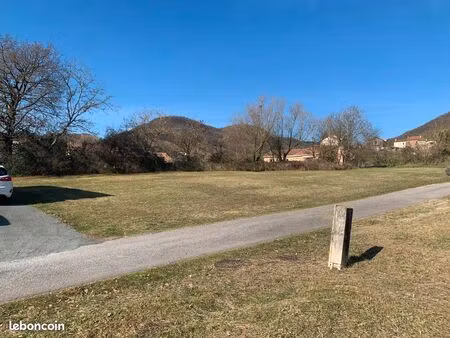 terrain à bâtir – saint-affrique (12400) – plaine des cazes