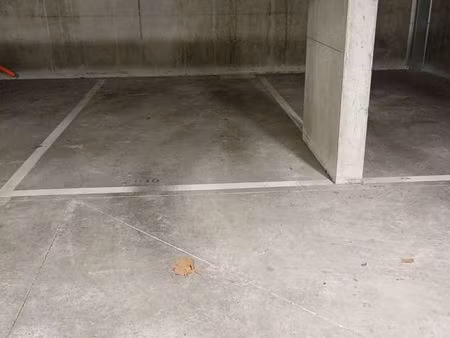 location place parking sous sol sécurisé