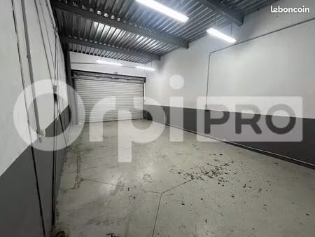 local commercial 125 m²