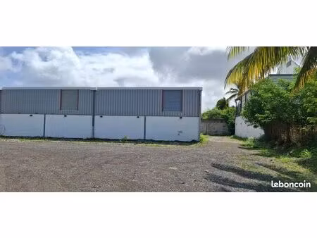local commercial 522m2