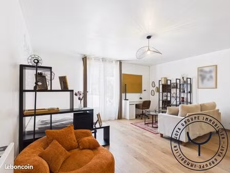 studio 1 pièce 35 m²