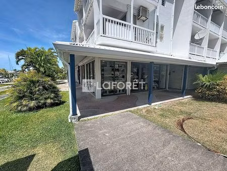 local commercial 50 m² saint francois