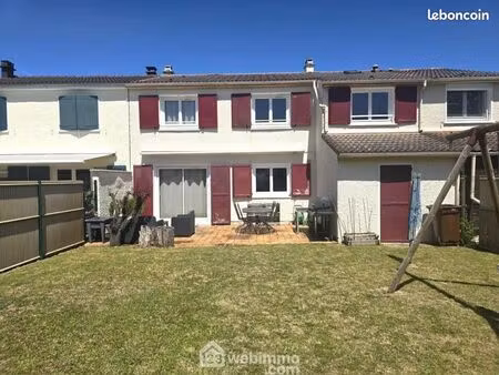 maison 6 pièces 105 m²