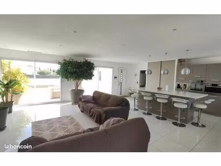 156m2