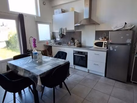 maison/appartement mitoyenne f3 duplex