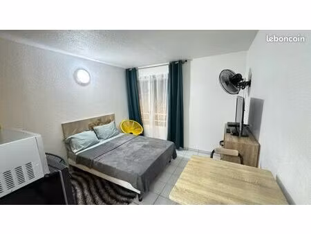 studio meublé