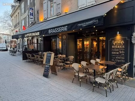 bar brasserie
