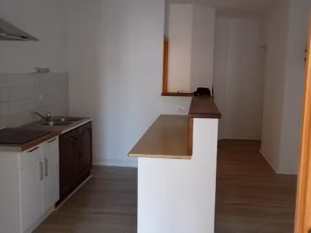 maison refaite à louer chalais
