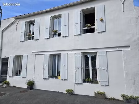 maison 3 pièces 64 m²