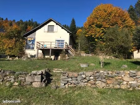 maison à brameloup 12470