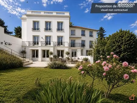 maison 8 pièces 215 m²