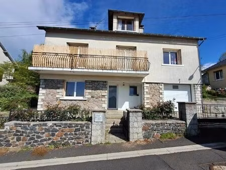 maison 1 pièce 141 m²