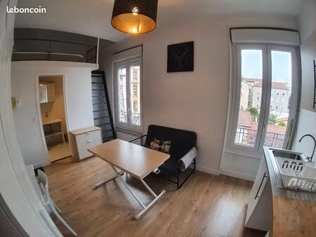 studio meublé de 21m2 à 692 à charpennes