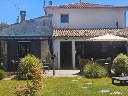 maison 4 pièces 153 m²