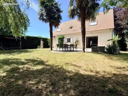 maison 6 pièces 127 m²