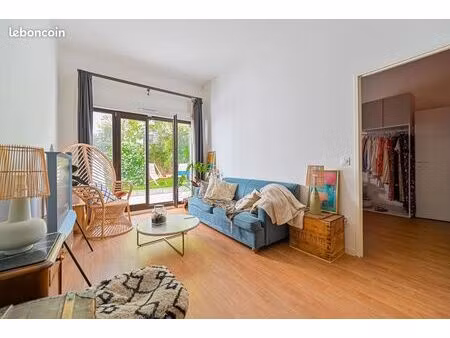 appartement 2 pièces 60 m²