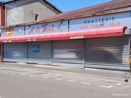 local commercial 340 m² mailly-le-camp