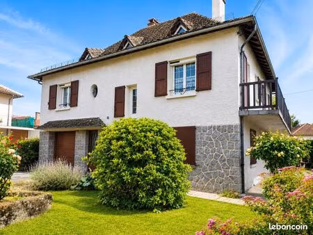 maison 7 pièces 163 m²