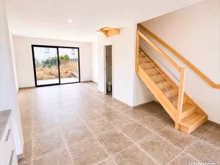 villa t3 avec jardin et parking privatif
