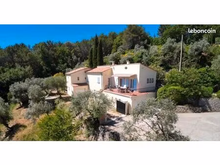 particulier vend maison provençale authentique - vue & nature seillans (83)