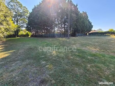 terrain 1 350 m² bercloux