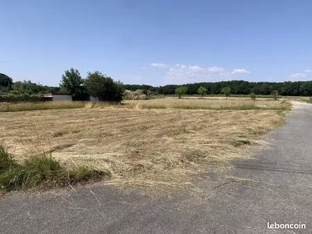 terrain 400 m² chermignac