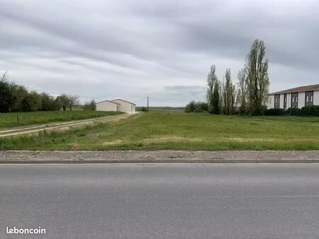 terrain 508 m² montils
