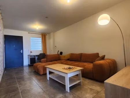 appartement 3 pièces 77 m²