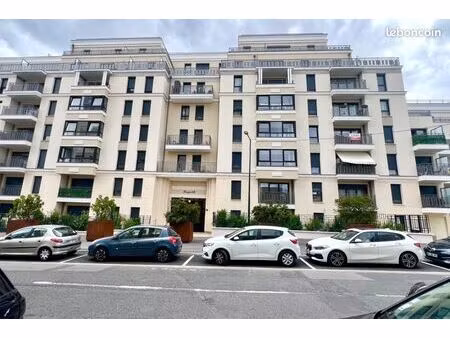 appartement 3 pièces 69 m²