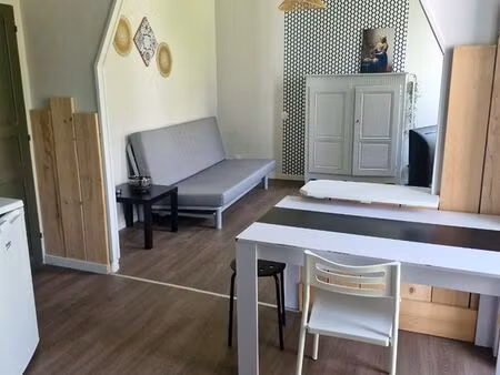 studio meublé