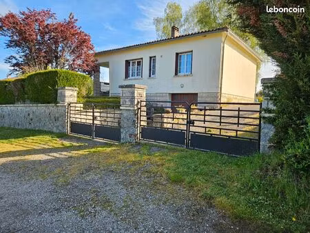 maison en pierres