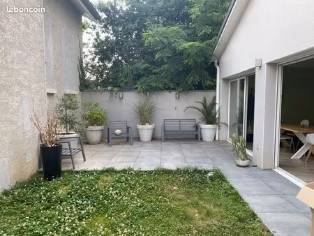 maison montchat - parc chambovet