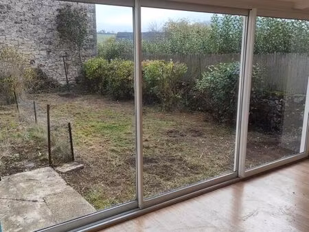 maison meublée - jardin  garage et cave - recoules-prévinquières