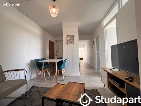 chambre 1 pièce 13 m²