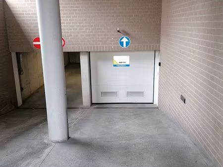 parking à louer à du frioul - friulilaan 10 evere (vbe38246)