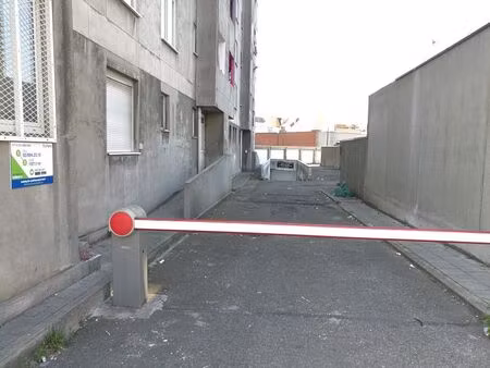 parking à louer à molenbeek-saint-jean (vbe38237)